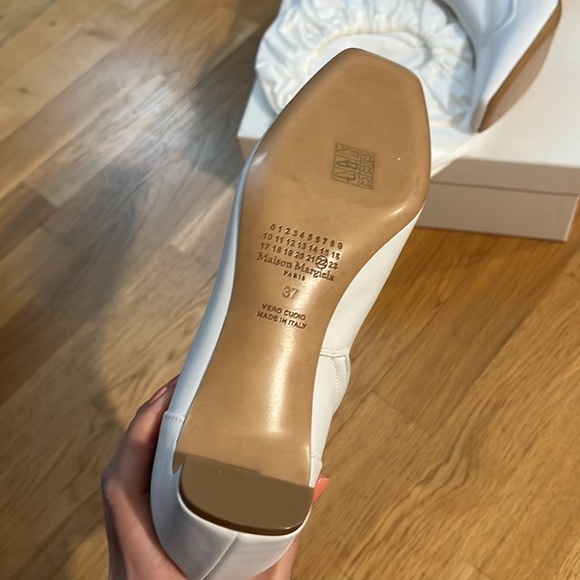 New Maison Margiela white square toe ankle boots - Picture 5 of 15